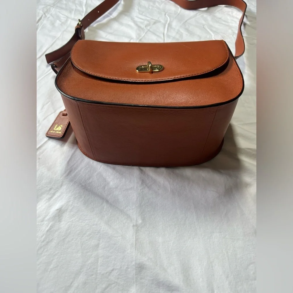 Lo & Sons Claremont Camera Bag - Picture 5 of 7